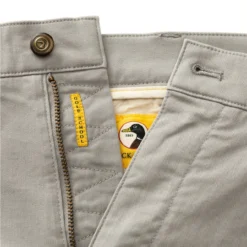 Duckhead 7" Gold School Chino Short: Limestone Grey -Clothing Store D6 1003 031 Low 3 900x 75134.1677604379