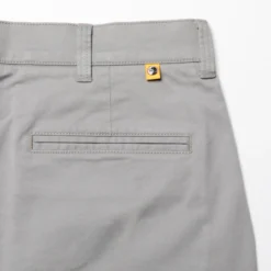 Duckhead 9" Gold School Chino Short - Limestone Gray -Clothing Store D61002 031 detail low2 70691.1582822888