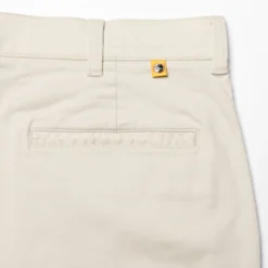 Duckhead 7" Gold School Chino Short: Stone -Clothing Store D61003 136 detail low 86145.1582823482