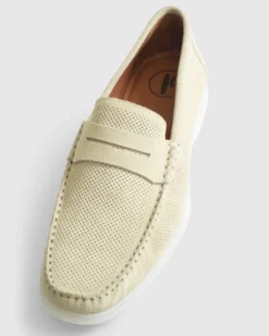 Johnnie-O Newport Penny Loafer: Sand 10 Johnnie-O Newport Penny Loafer: Sand -Clothing Store JMFW1440 NEWPORT PENNY Mens SHOE SAND 23SS Detail2 800x 88311.1680121189