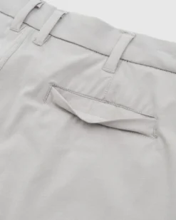 Johnnie-O Calcutta PREP-FORMANCE Woven Shorts: Light Khaki -Clothing Store JMSH1950 CALCUTTA Mens BOTTOMS LIGHTKHAKI 22SP Detail 2 800x 51471.1673907161