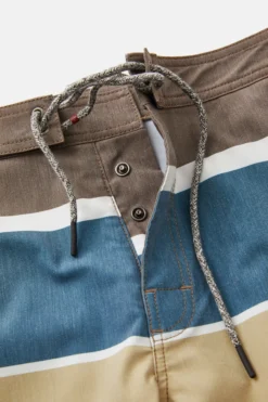 Katin Duke Trunk: Bark -Clothing Store Katin Duke Trunk Bark 03 5000x 10503.1679506233