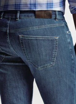 Peter Millar Vintage Washed Five-Pocket Denim: Medium Wash Indigo -Clothing Store ME0XB90FB MWI ALT B 26509.1675101914