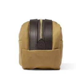 Filson Rugged Twill Travel Kit: Tan -Clothing Store a2 55536.1675102675