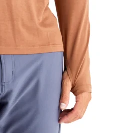 Free Fly Men's Bamboo Men's Bamboo Shade Hoody: Desert Sand Red -Clothing Store shade hoody desert sand red men top 3 600x 43793.1661263044