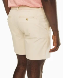 Southern Tide Channel Marker 7 Inch Short: Light Khaki -Clothing Store the new channel marker 7 inch short light khaki pocket 7527 1024x1024 22361.1644944237